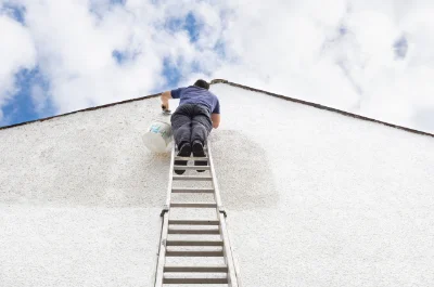 Peinture extérieure à Séniergues — façades et ravalement